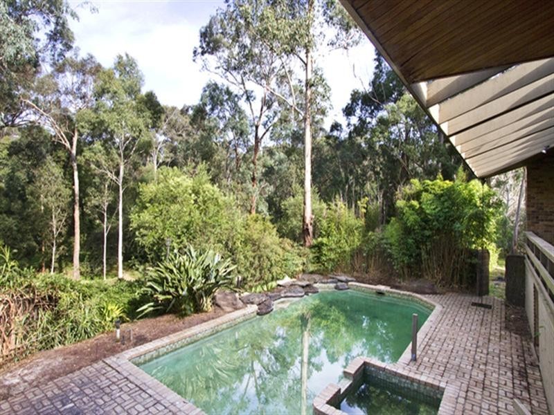1 Wild Cherry Drive, Eltham VIC 3095