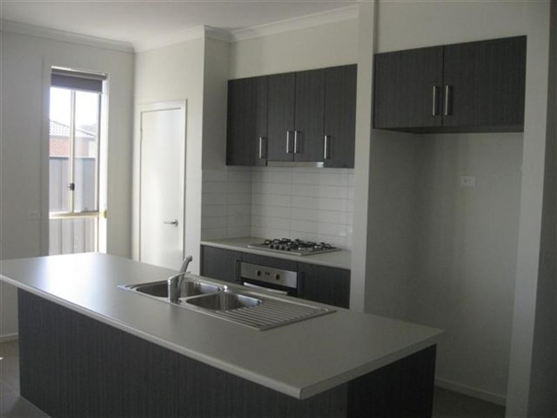 21 Dalmeny Way, Mernda VIC 3754