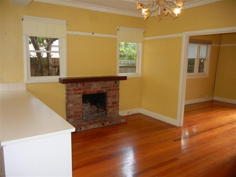 7 Leach Street, Briar Hill VIC 3088