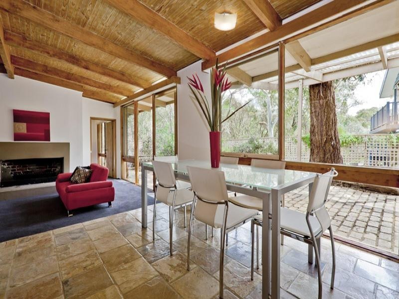 42 Weidlich Road, Eltham North VIC 3095