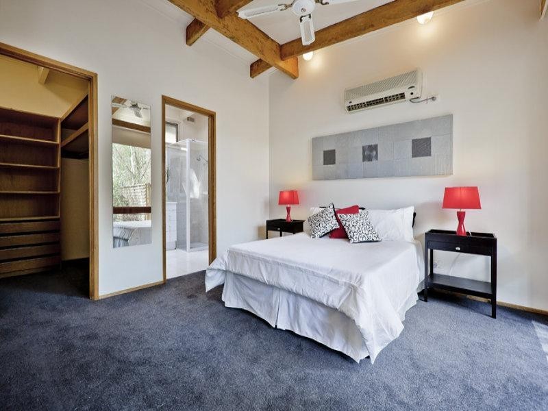 42 Weidlich Road, Eltham North VIC 3095