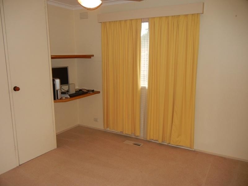 26 Koonawarra Way, Diamond Creek VIC 3089