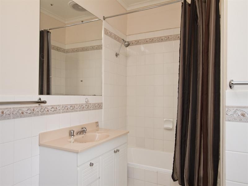 4/10 Fairview Grove, Watsonia VIC 3087