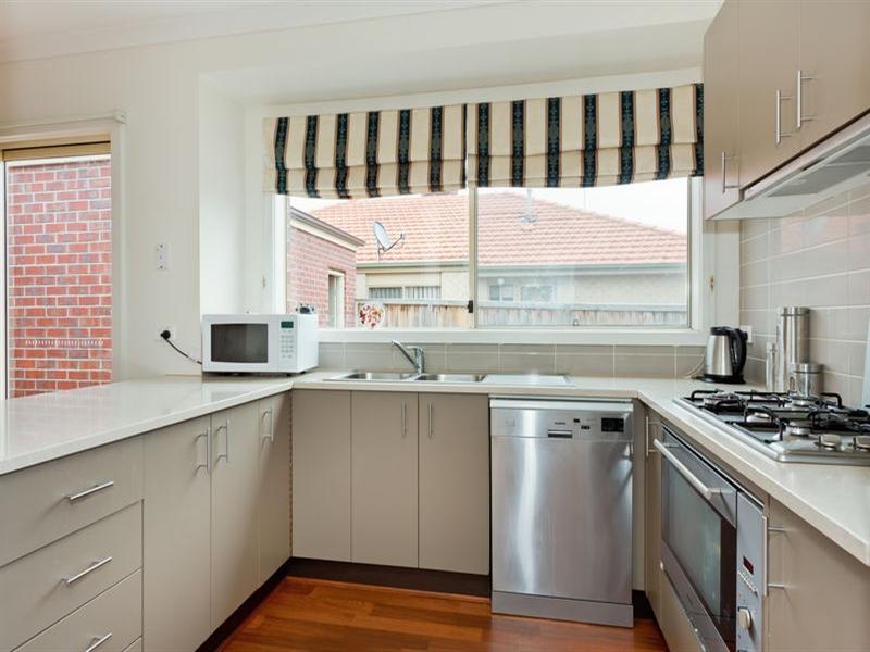 17 Nighthawk Boulevard, South Morang VIC 3752