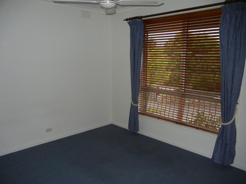 8/227-229 Nepean Street, Greensborough VIC 3088