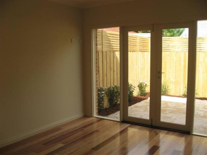 256 Clarendon Street, Thornbury VIC 3071