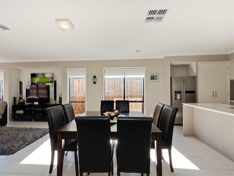 25 Mabel Street, Doreen VIC 3754