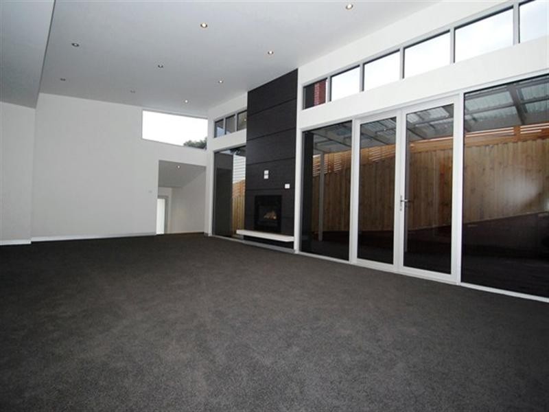 32A Williams Road, Briar Hill VIC 3088