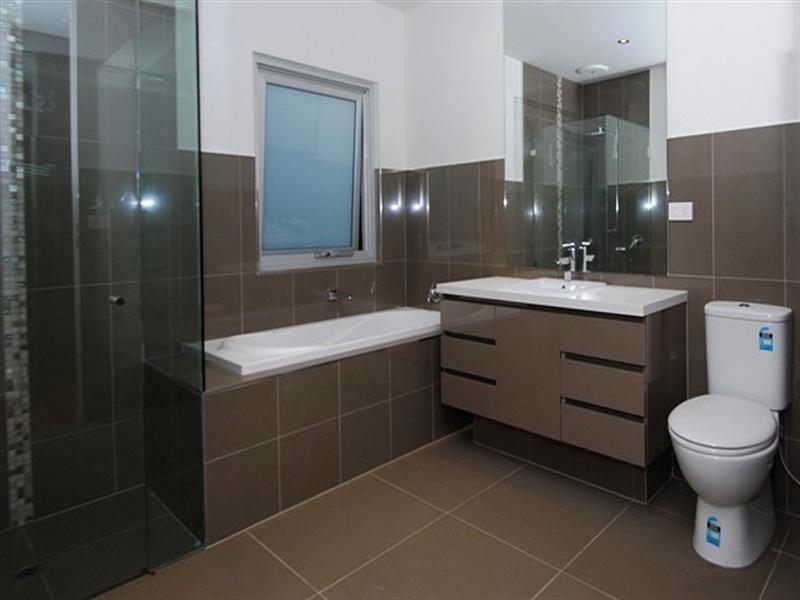 32A Williams Road, Briar Hill VIC 3088