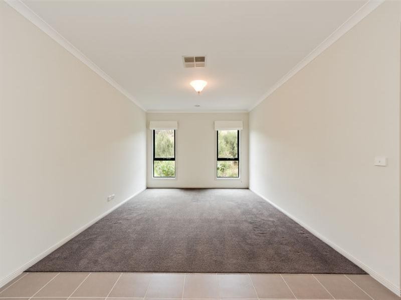 73 Everleigh Drive, Diamond Creek VIC 3089