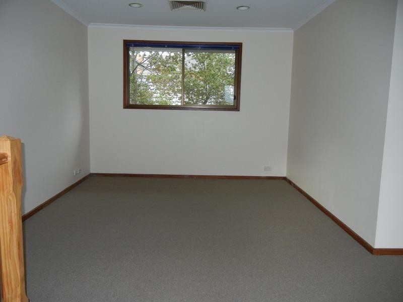 20 Calendonia Drive, Eltham North VIC 3095