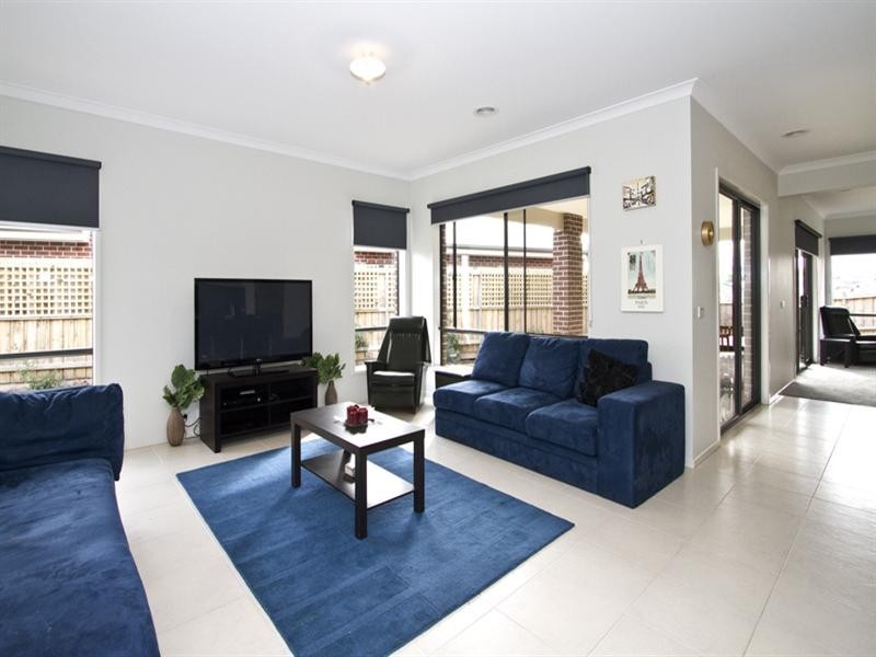 48 Eminence Boulevard, Doreen VIC 3754