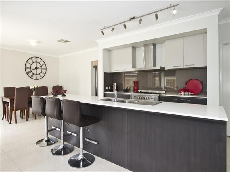 48 Eminence Boulevard, Doreen VIC 3754