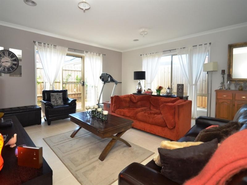 13 Escape Drive, Doreen VIC 3754