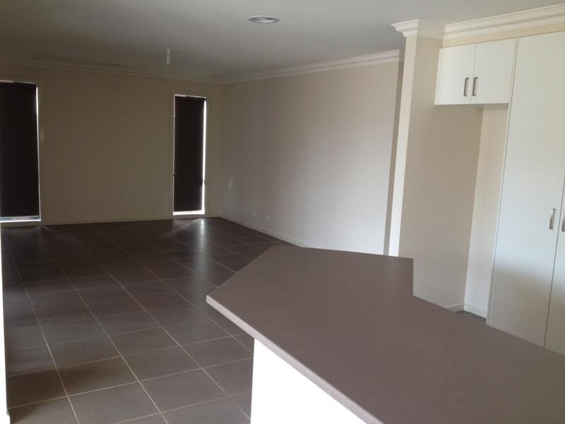 20 Gillow Grove, Doreen VIC 3754