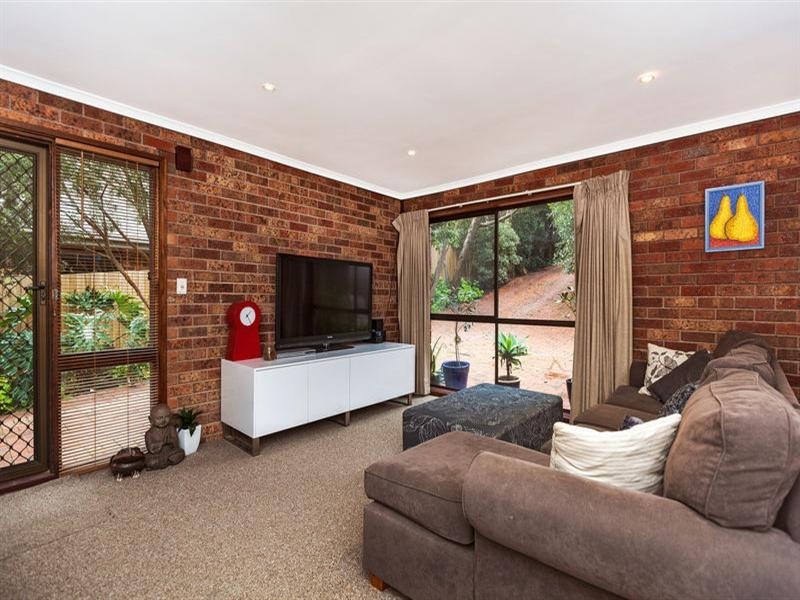 2/44 Sackville Street, Montmorency VIC 3094