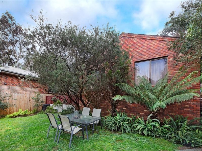 2/44 Sackville Street, Montmorency VIC 3094