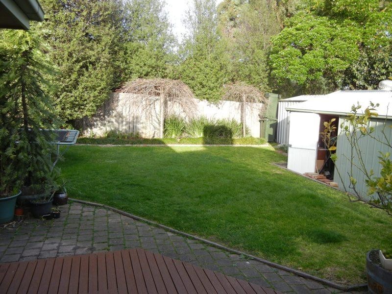 16 Gladman Street, Greensborough VIC 3088