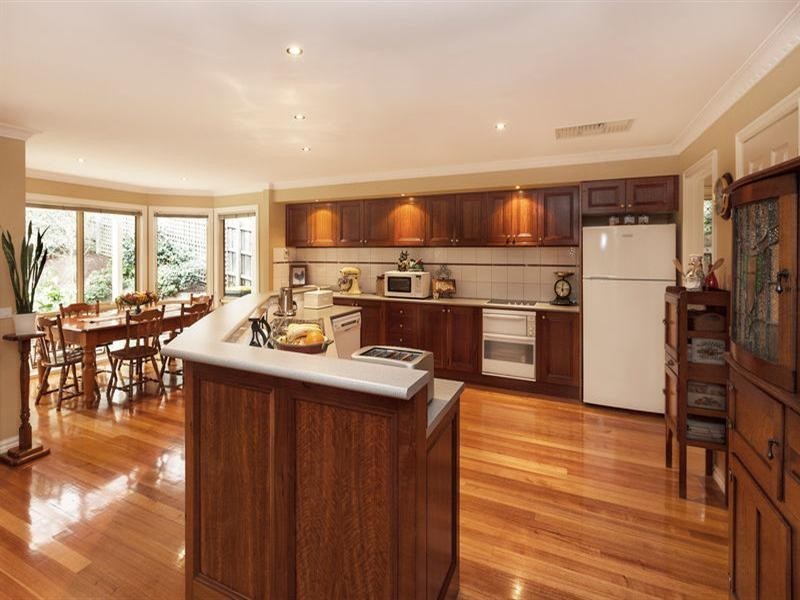 8 Cooee Court, Diamond Creek VIC 3089