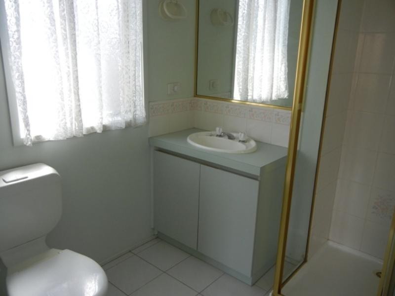 2/33 Stewart Terrace, Macleod VIC 3085