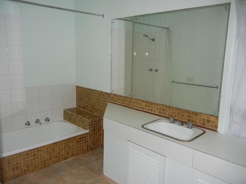 56 Orchard Avenue, Eltham North VIC 3095