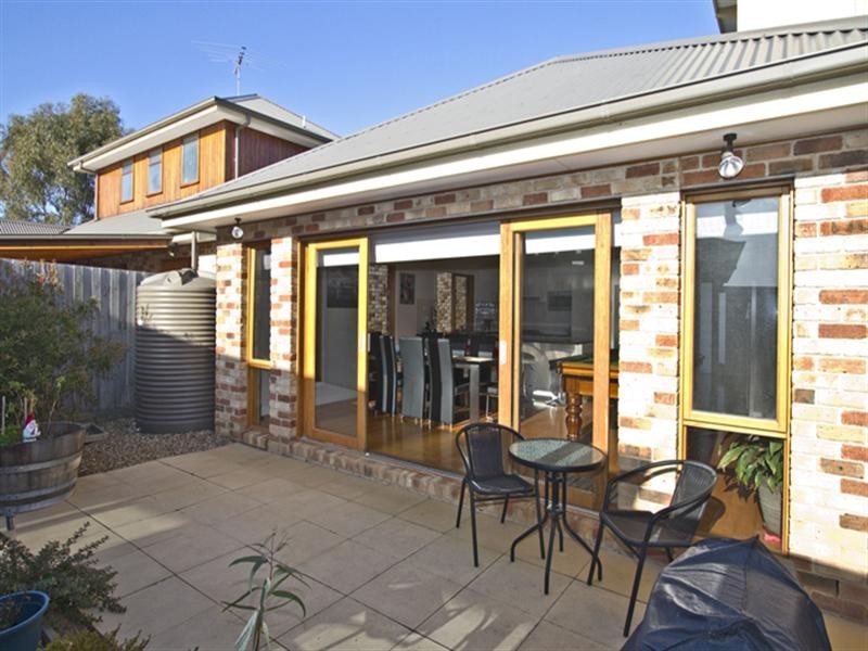 40 Ramblers Way, Doreen VIC 3754