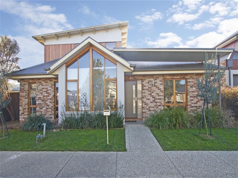 40 Ramblers Way, Doreen VIC 3754