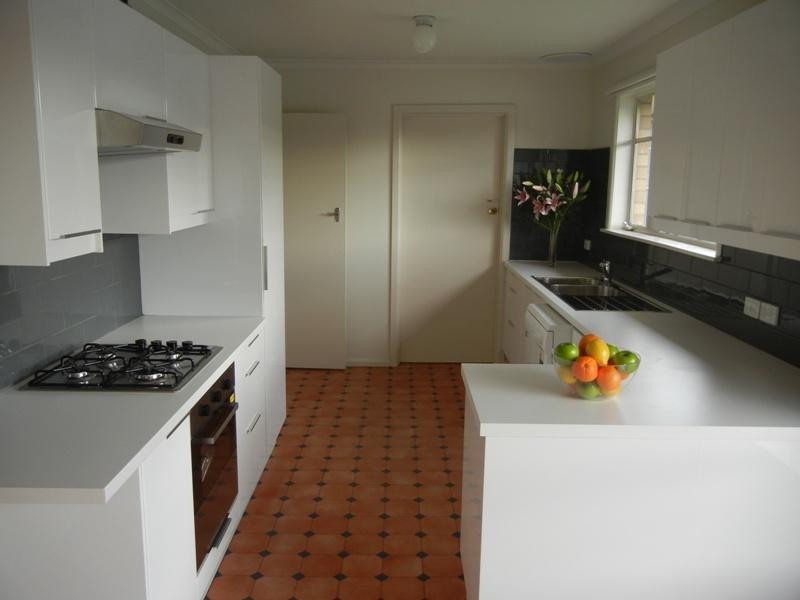 11 Lincoln Street, Watsonia VIC 3087