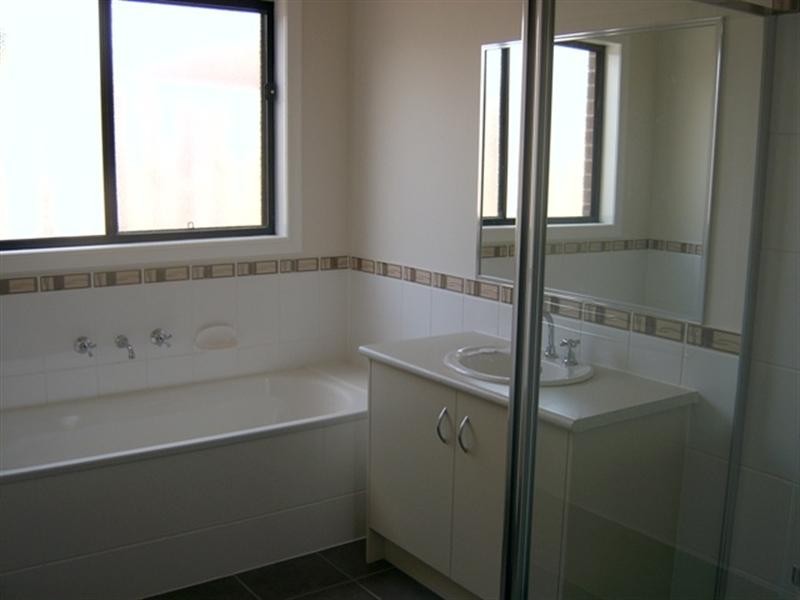 16 Sophie Place, Greensborough VIC 3088