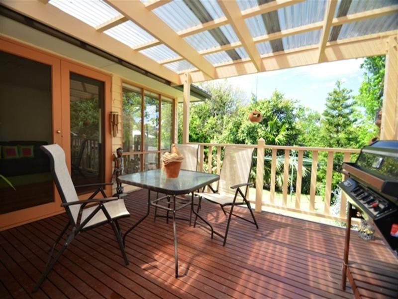 8 Lincoln Street, Watsonia VIC 3087