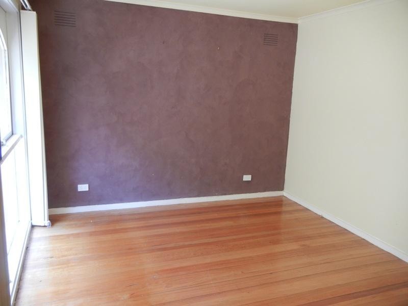 1234 Main Road, Eltham VIC 3095