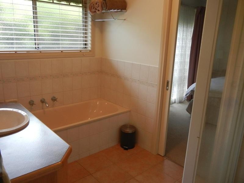 35 Edward Street, Macleod VIC 3085