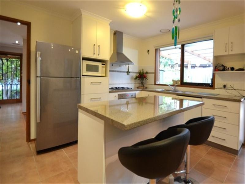 6 Gloucester Court, Eltham VIC 3095