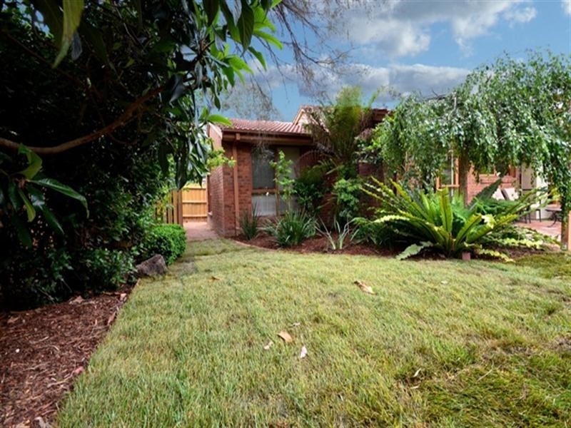 6 Gloucester Court, Eltham VIC 3095