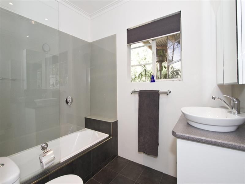 13 Andrews Street, Eltham VIC 3095