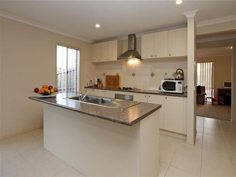 7 Fleetwood Drive, Doreen VIC 3754