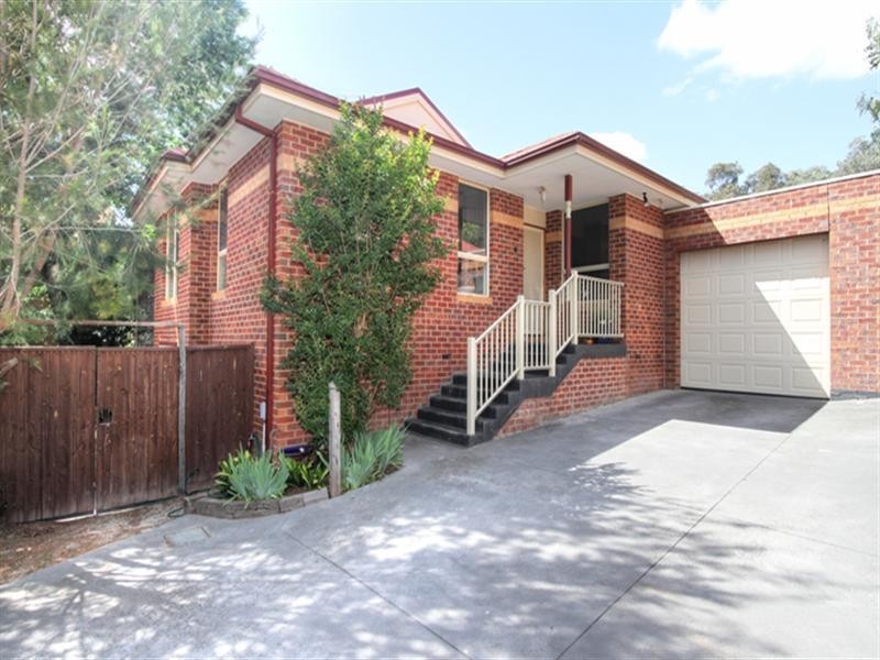 4/12-14 Fernside Avenue, Briar Hill VIC 3088