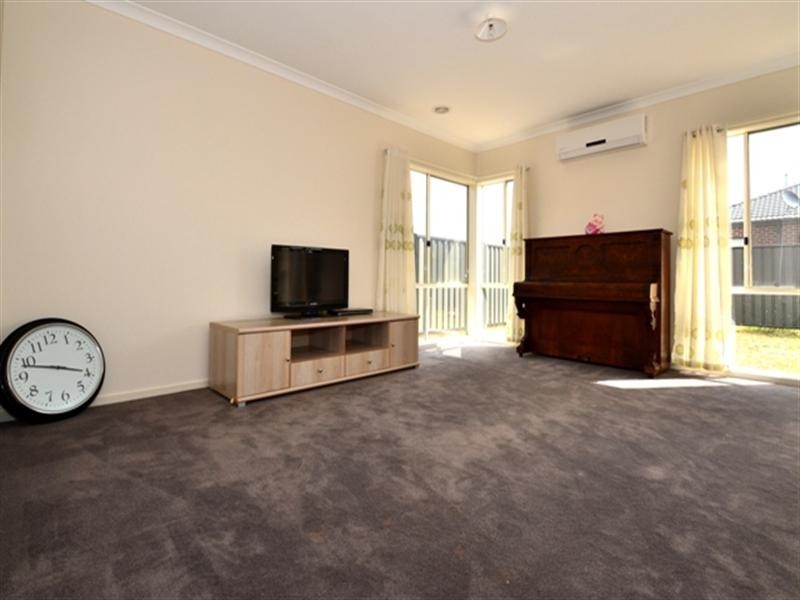 15 Strachan Rise, Mernda VIC 3754