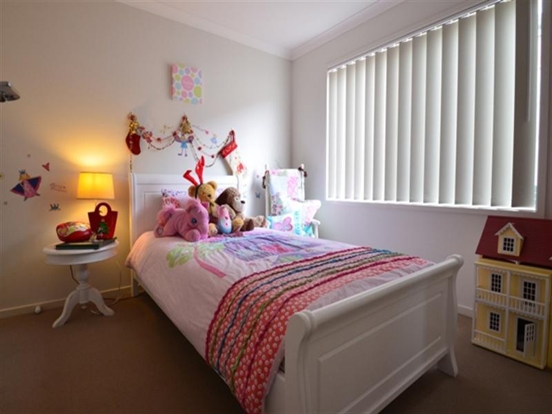 63 Eminence Boulevard, Doreen VIC 3754