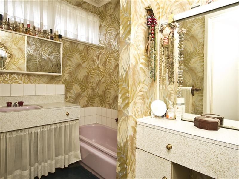 10 Dobson Road, Montmorency VIC 3094