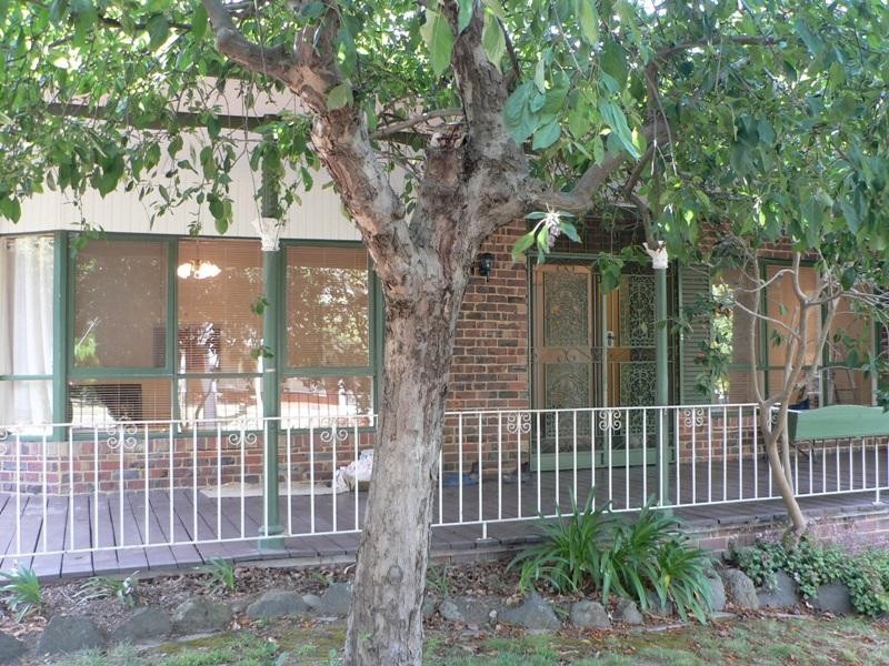 127 Martins Lane, Viewbank VIC 3084