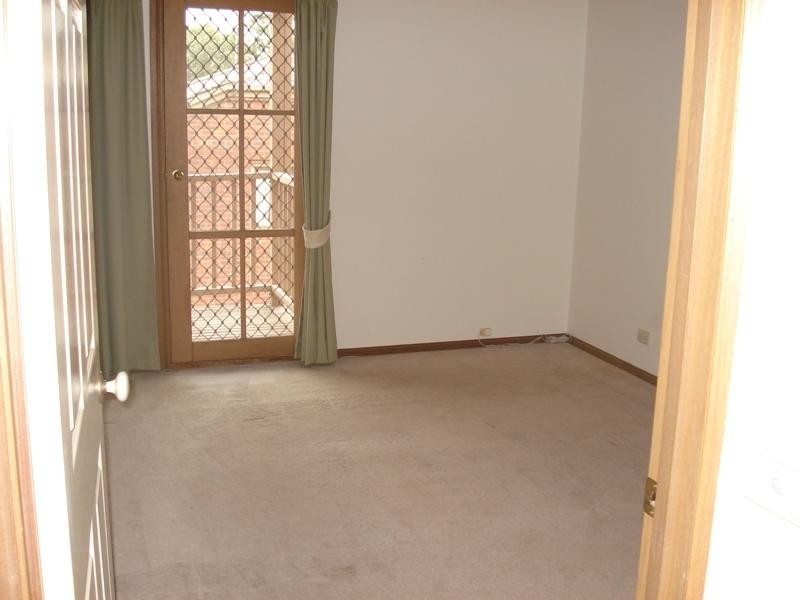 10/852 Main Road, Eltham VIC 3095