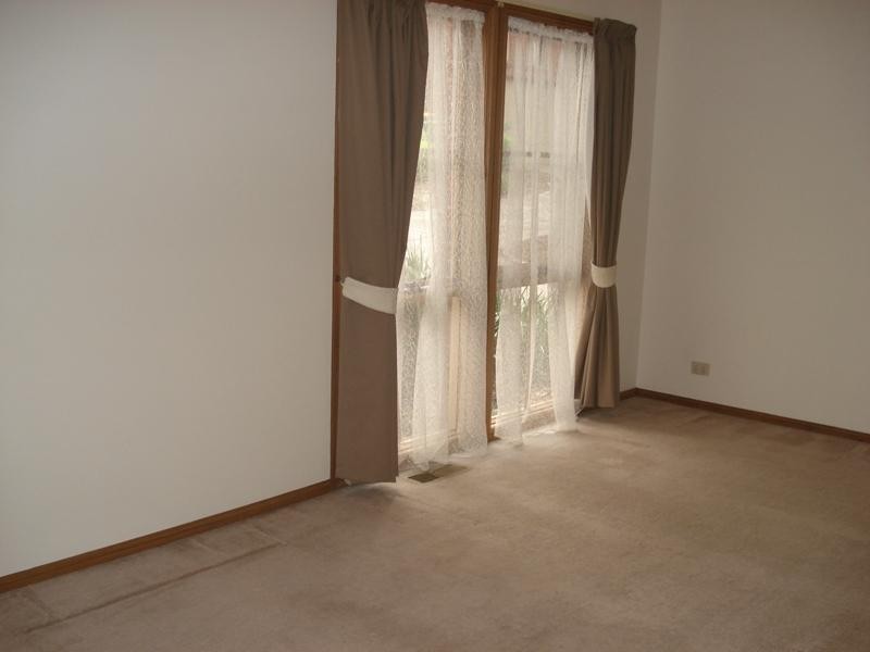 10/852 Main Road, Eltham VIC 3095