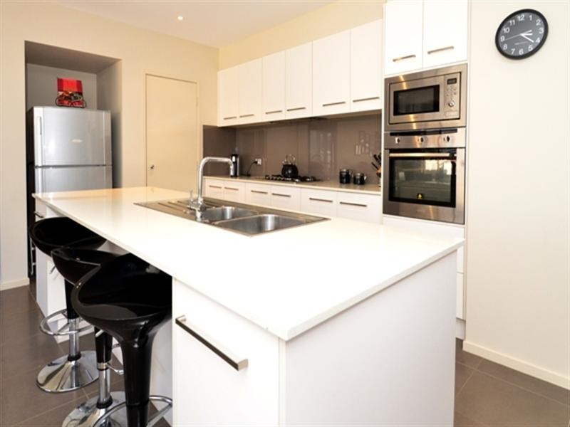 142 Overland Drive, Doreen VIC 3754