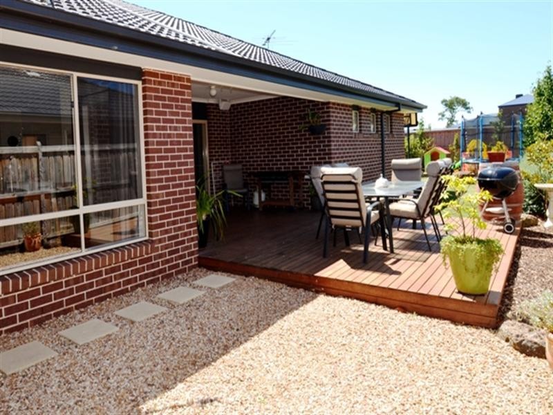 142 Overland Drive, Doreen VIC 3754