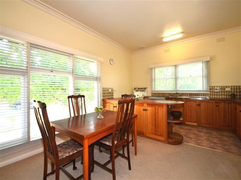 5 Papua Street, Watsonia VIC 3087