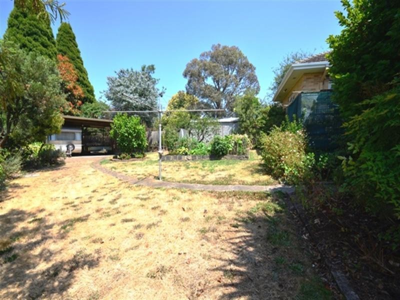 5 Papua Street, Watsonia VIC 3087