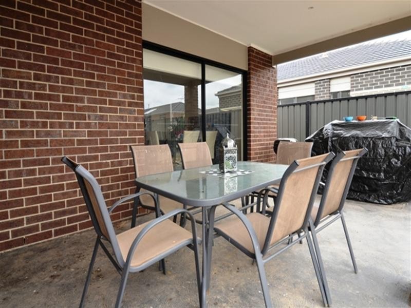 15 Hodgson Rise, Mernda VIC 3754