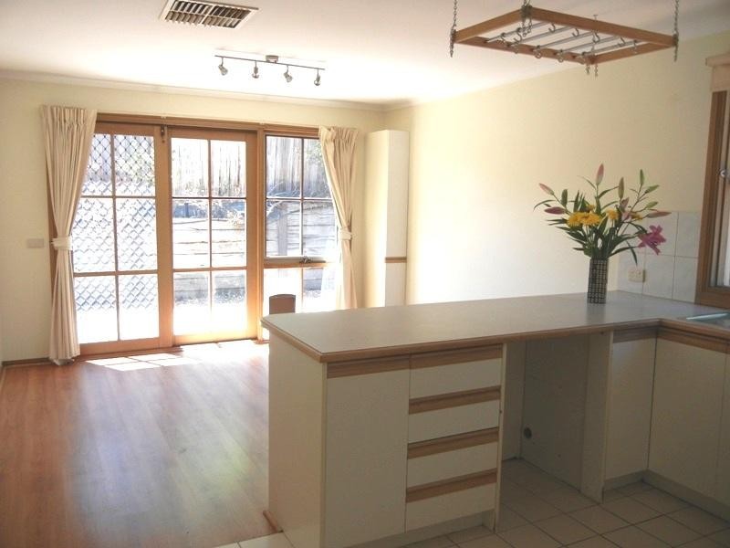 7/852 Main Road, Eltham VIC 3095