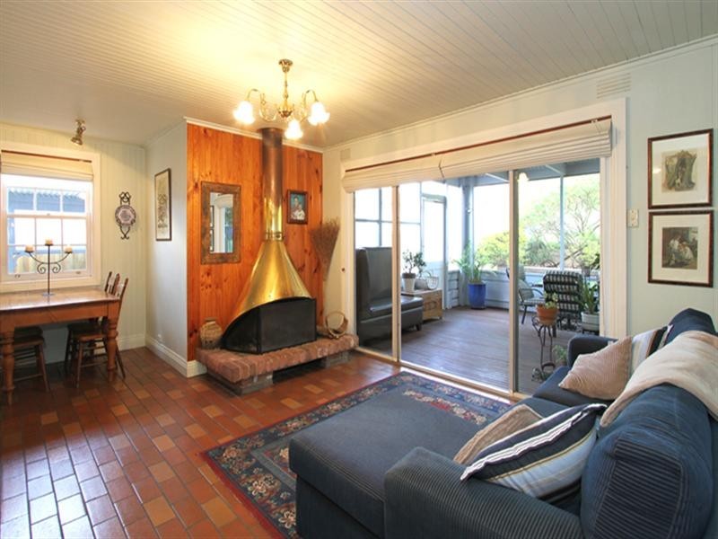 6 Donald Street, Greensborough VIC 3088